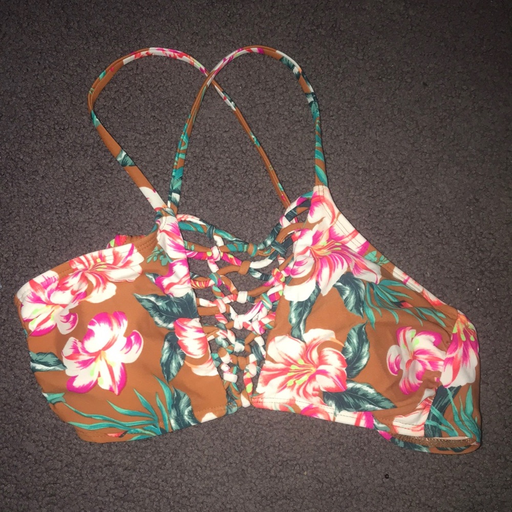 Xhilaration bikini top